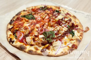 Custom pizza at Pizzanometry Custom pizza at Pizzanometry