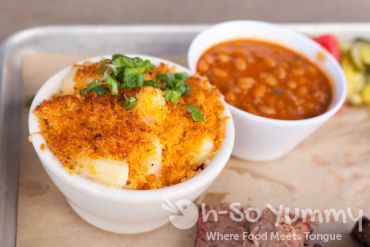 mac and cheese and baked beans at Coaster Saloon in Mission Beach San Diego mac and cheese and baked beans at Coaster Saloon in Mission Beach San Diego