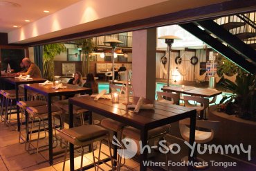 Eat at the Pearl Hotel - restaurant ambience Eat at the Pearl Hotel - restaurant ambience