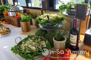 salad for the sixth annual farmer's summit for Souplantation in San Diego salad for the sixth annual farmer's summit for Souplantation in San Diego