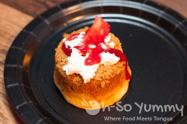 maestro's buttercake at food jazz and wine event maestro's buttercake at food jazz and wine event