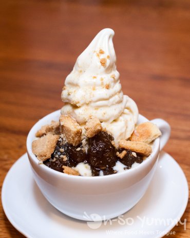 ice cream dessert at Tribute Pizza in San Diego ice cream dessert at Tribute Pizza in San Diego