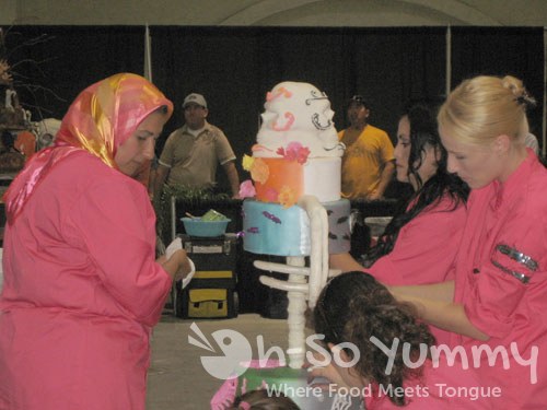 Wicked Ladies of the North cake decorating competition at Gourmet Experience 2011 Wicked Ladies of the North cake decorating competition at Gourmet Experience 2011