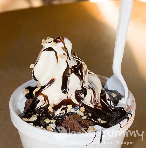 Brownie Sundae Brownie Sundae