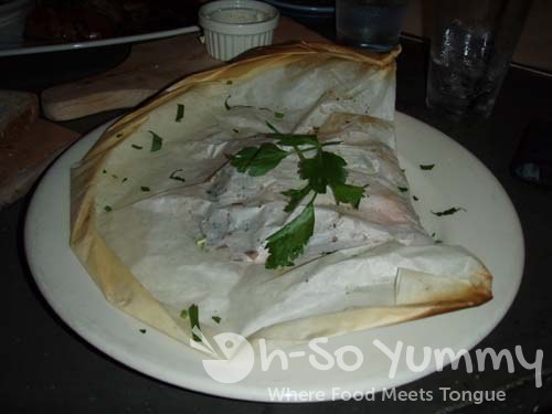 Saumon en Papillote sur lit de Ratatouille Saumon en Papillote sur lit de Ratatouille