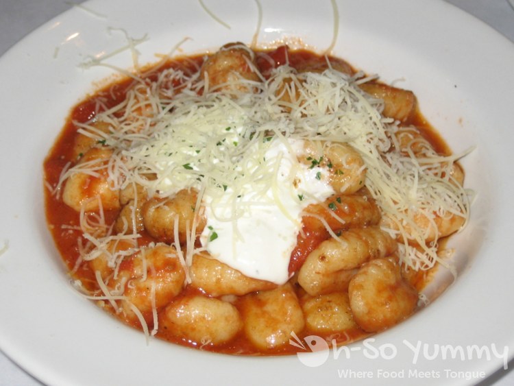 Ricotta Gnocchi Ragù (small) Ricotta Gnocchi Ragù (small)