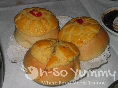 Chicken and Pineapple Buns Chicken and Pineapple Buns