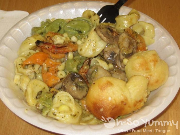 Cheese Tortellini with Shrimp Cheese Tortellini with Shrimp