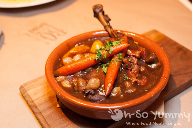 Coq Au Vin at BO-Beau Kitchen + Bar Coq Au Vin at BO-Beau Kitchen + Bar