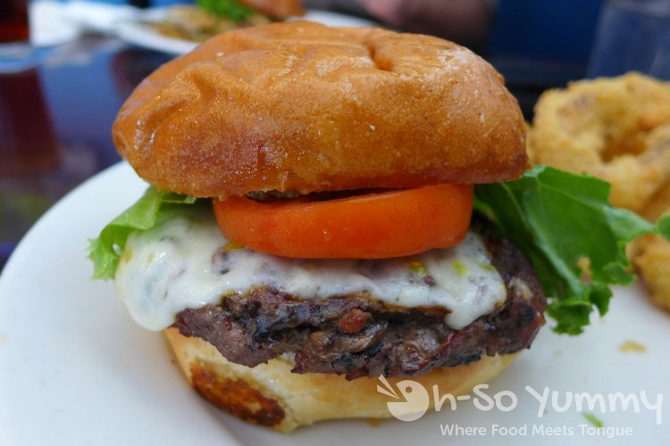 Boomerangs Gourmet Burger Joint - Burger Assembly Boomerangs Gourmet Burger Joint - Burger Assembly