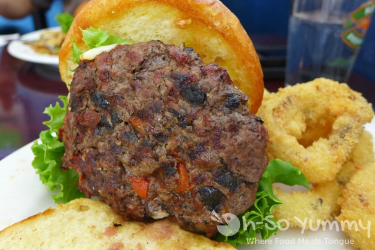 Boomerangs Gourmet Burger Joint - Burger patty mix-ins red pepper bacon mushroom Boomerangs Gourmet Burger Joint - Burger patty mix-ins red pepper bacon mushroom