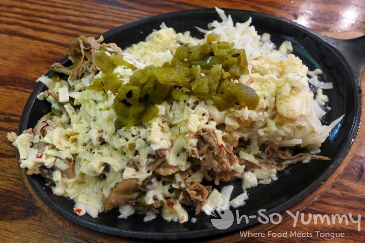 Pulled Pork and Green Chile Hash at Bright Angel Restaurant in the Grand Canyon Pulled Pork and Green Chile Hash at Bright Angel Restaurant in the Grand Canyon