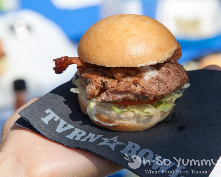 Tavern Bowl burger at Reader Burgers and Beer 2017 Tavern Bowl burger at Reader Burgers and Beer 2017