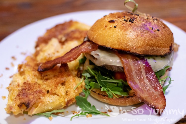 Bushfire Kitchen burger with side of mac and cheese San Diego birthday deals Bushfire Kitchen burger with side of mac and cheese San Diego birthday deals