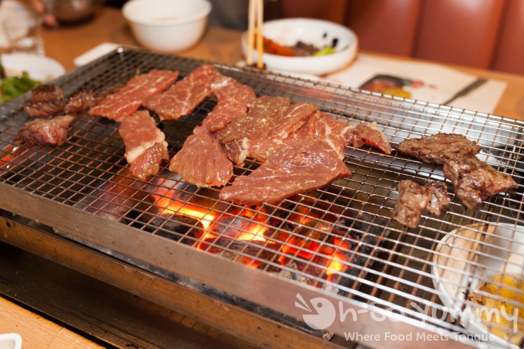 meats on the wire grill at Dae Jang Keum meats on the wire grill at Dae Jang Keum