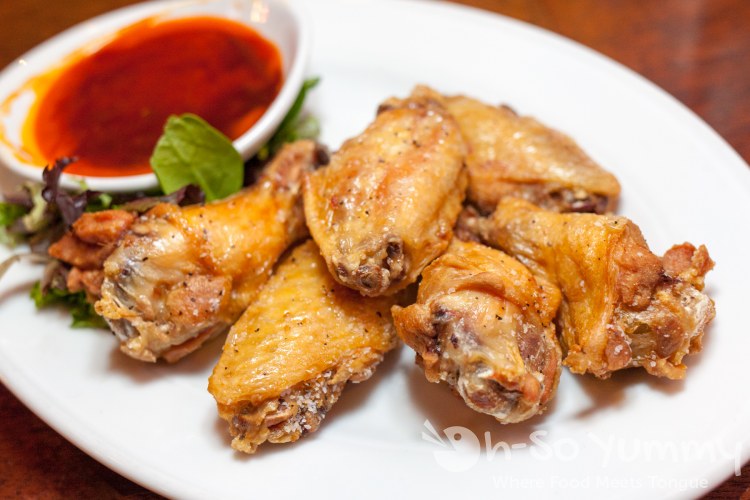 Half Order of Wings at Gaslamp Tavern in San Diego Half Order of Wings at Gaslamp Tavern in San Diego