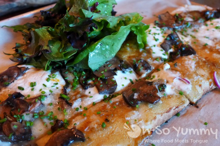 mushroom brick oven pizza at Green Acres Campus Pointe mushroom brick oven pizza at Green Acres Campus Pointe