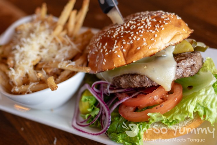 JFAT Cheeseburger at Jimmy's Famous American Tavern in San Diego JFAT Cheeseburger at Jimmy's Famous American Tavern in San Diego