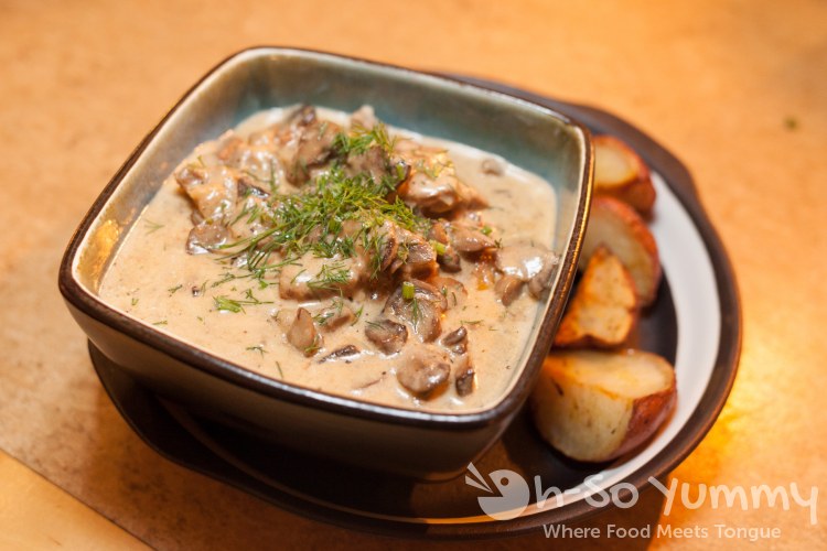 Beef Stroganov at Kafe Sobaka Restoran Pomegranate Beef Stroganov at Kafe Sobaka Restoran Pomegranate