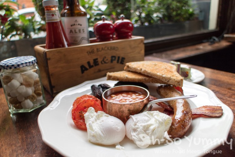 English Breakfast at Blackbird in London UK English Breakfast at Blackbird in London UK