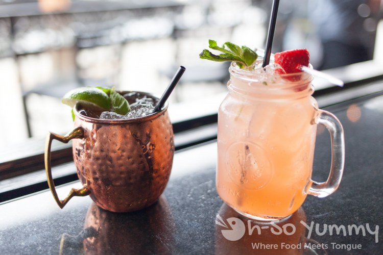 drinks at Nicky Rottens in Coronado California drinks at Nicky Rottens in Coronado California