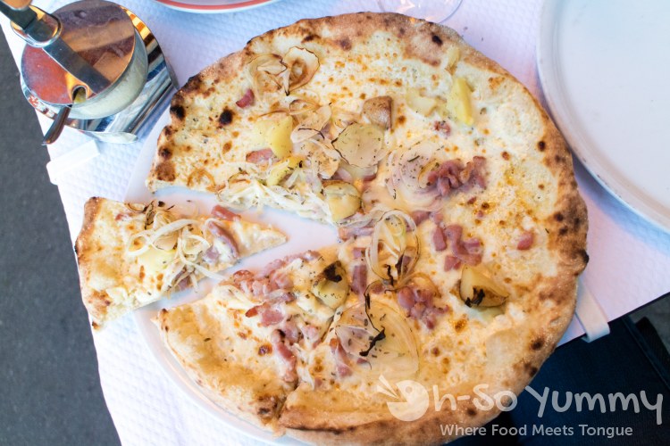 pizza paysanna at Pizza Cesar in Paris France pizza paysanna at Pizza Cesar in Paris France