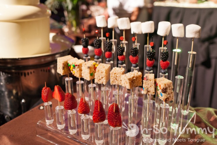 snacks for dipping in chocolate at pechanga chocolate decadence snacks for dipping in chocolate at pechanga chocolate decadence