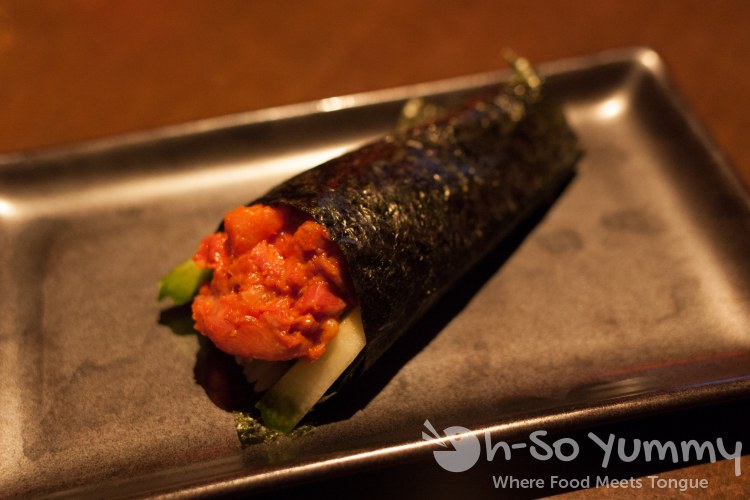 spicy yellowtail hand roll spicy yellowtail hand roll