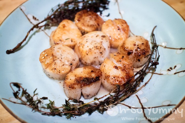 Sea Salt Scallops with Butter and Thyme Sea Salt Scallops with Butter and Thyme