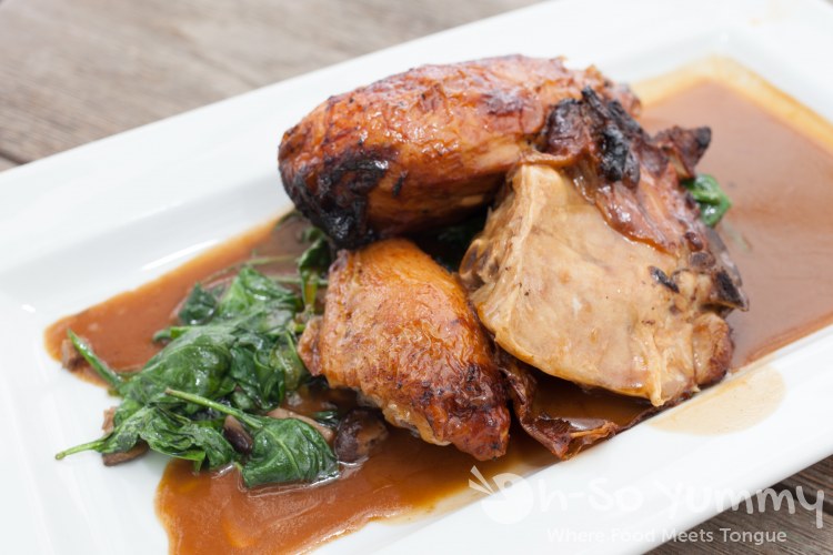 Mary's Farm Chicken at Sea180 Coastal Tavern Mary's Farm Chicken at Sea180 Coastal Tavern