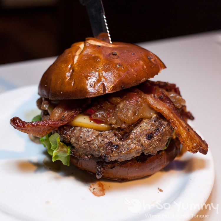 Customized Burger at Slater's 50/50 Customized Burger at Slater's 50/50