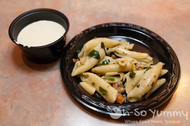 Crest Cafe at Taste N Tinis 2015 Crest Cafe at Taste N Tinis 2015