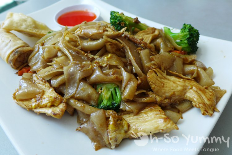 Thai Time III - pad see ew chicken Thai Time III - pad see ew chicken