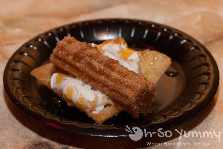 Taste of Old Town 2014 - cinnamon bu-chu and cream at Rockin' Baja Lobster Taste of Old Town 2014 - cinnamon bu-chu and cream at Rockin' Baja Lobster