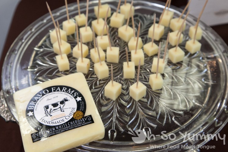 The Wedge Escondido 2014 - Bravo Farms premium white cheddar The Wedge Escondido 2014 - Bravo Farms premium white cheddar