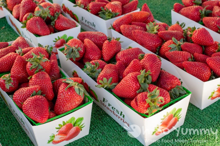 ripe strawberries at the Del Mar Farmer's Market ripe strawberries at the Del Mar Farmer's Market
