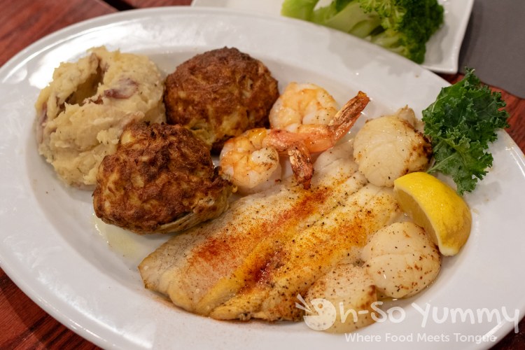 Broiled Seafood Platter at G and M Restaurant in Linthicum Heights Maryland Broiled Seafood Platter at G and M Restaurant in Linthicum Heights Maryland