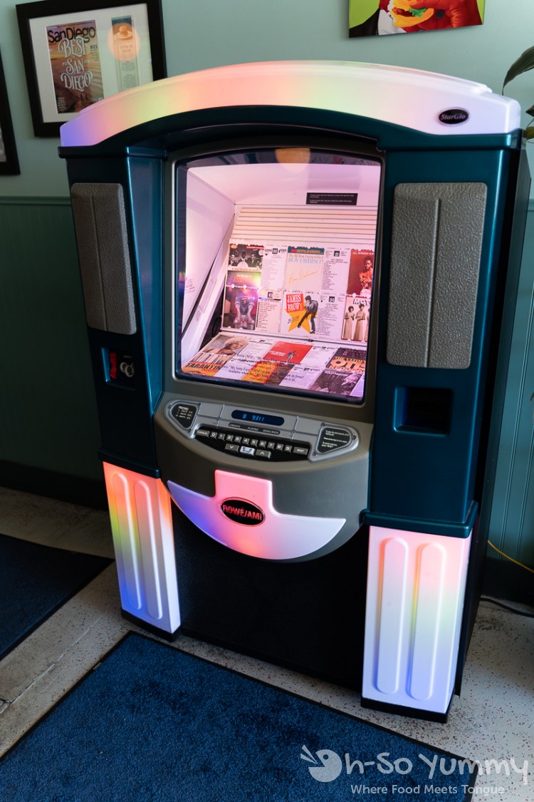jukebox in Royale Cocktails and Hamburgers in San Diego jukebox in Royale Cocktails and Hamburgers in San Diego