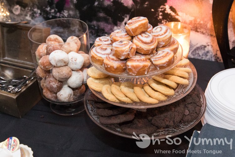 Dinner buffet from The Lazy Hippo Dinner buffet from The Lazy Hippo